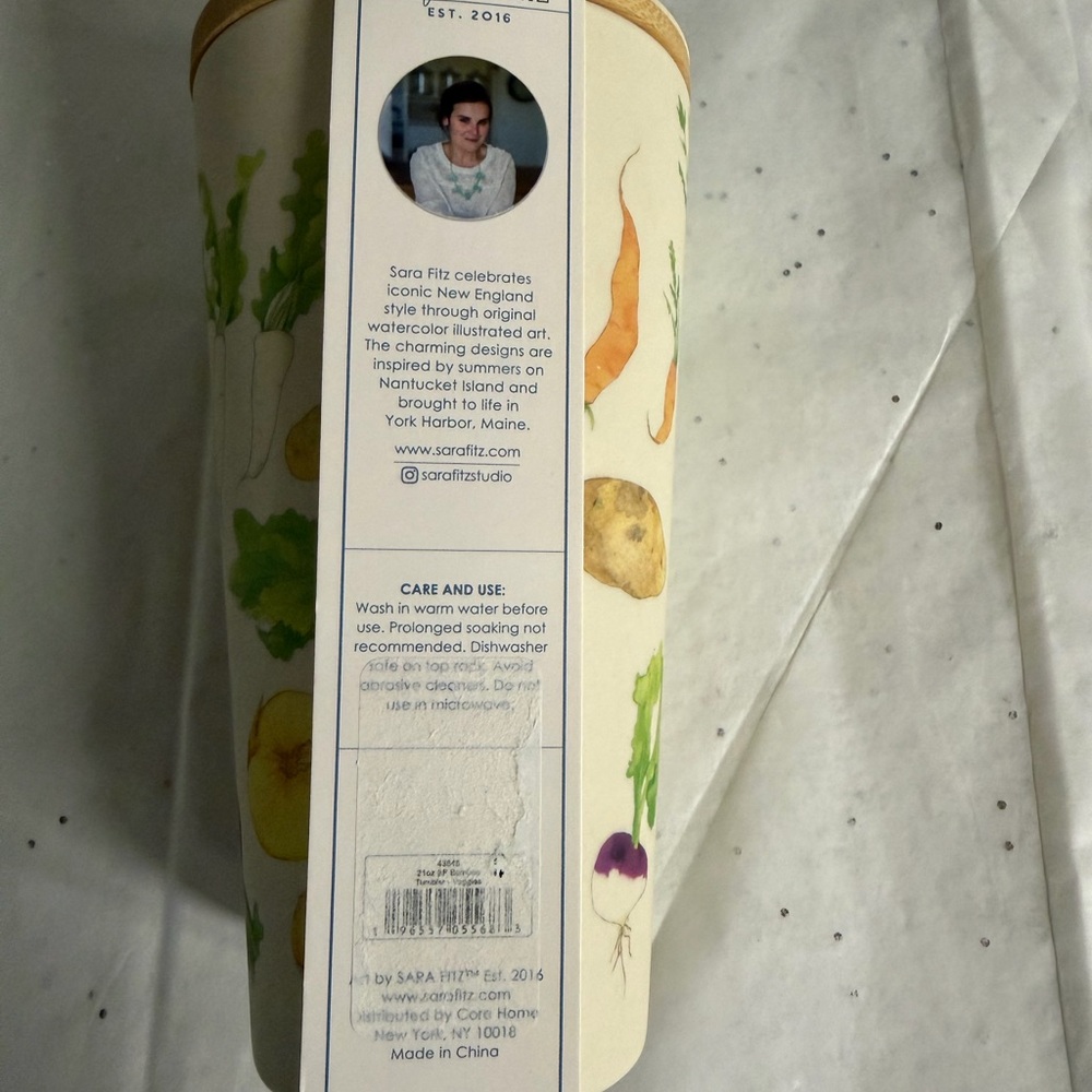 Sara Fitz Tumbler with Vegetable Design. nwt - Picture 3 of 3